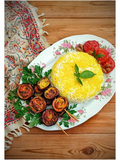 عکسی از دستور حلقه بادمجان و مرغ🍀