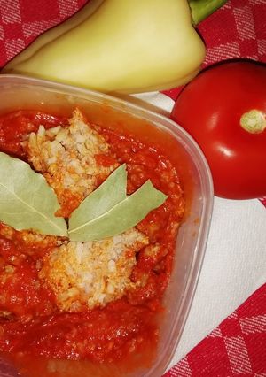 Paradicsomos húsgombóc recept fotója