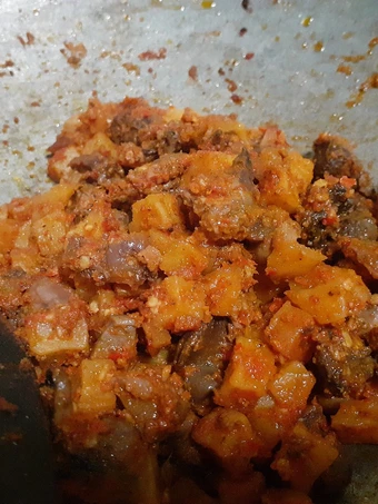 Langkah Mudah untuk Membikin Resep Sambal ati kentang yang Lezat Sekali Anti Ribet, Mantap