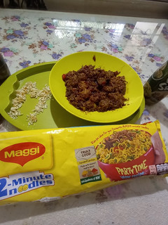 મેગી મંચુરિયન (Maggi Manchurian Recipe In Gujarati) રેસીપી મુખ્ય ફોટો