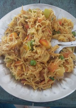 A picture of Spicy vermicelli upma.
