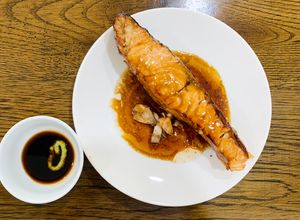 Hình của món Cá hồi nướng teriyaki nồi chiên không dầu.