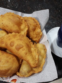 Una foto de Empanadas de viento 🥐🥐🥐