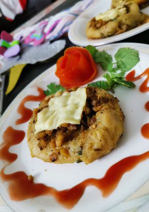A picture of Potatoes cheese donuts.