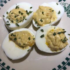 A picture of Easter Ranch Style Deviled Eggs 🐣.