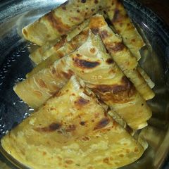 A picture of Lemon chapatis #week 4challange.