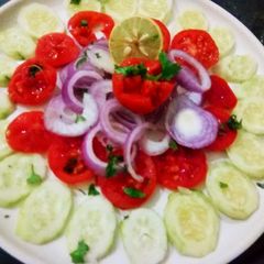 A picture of Fresh vegetable salad.