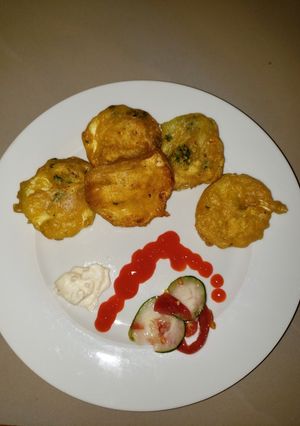 A picture of Courgette Fritters.