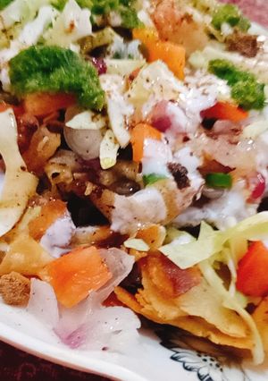 A picture of Papdi chaat.