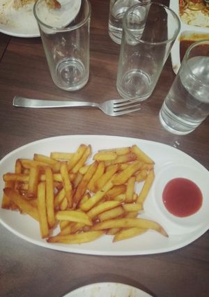 A picture of French fries.
