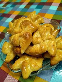 صورة لوصفة مخبوزات بالسكر ومربى المشمش 😋💓