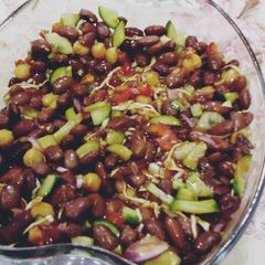 A picture of Rajma salad.