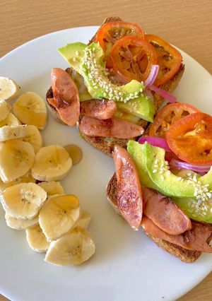 Una foto de Tostadas nutritivas 💪🏻 (fácil)