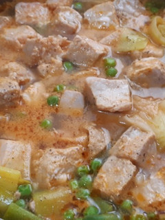 Una foto de Guiso de atún con verduras