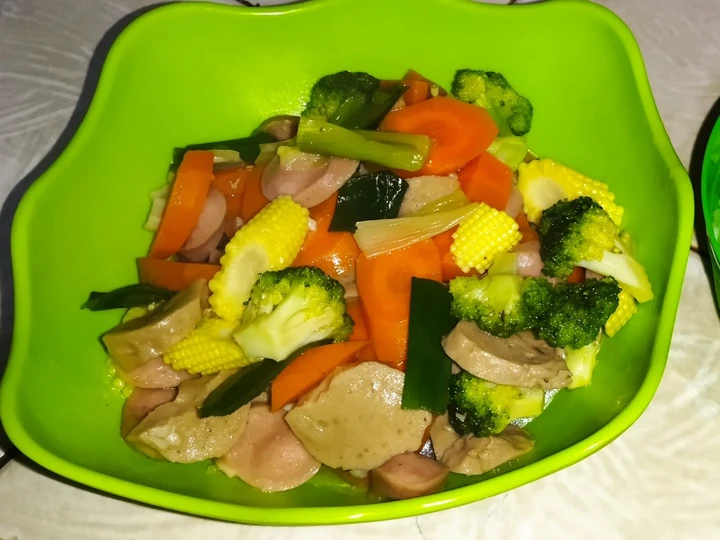 Langkah Gampang Membuat Resep Capcay sosis bakso yang Sempurna Anti Ribet, Uenak Banget