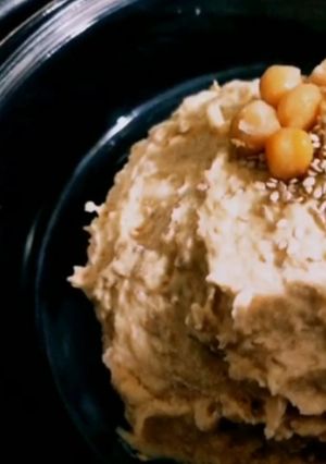 A picture of Hummus dip.