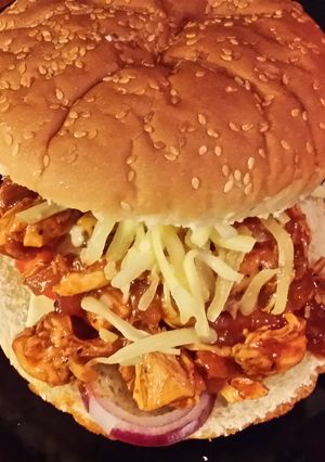 A picture of Pulled Chicken Burger.