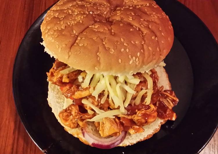 Simple Way to Prepare Perfect Pulled Chicken Burger