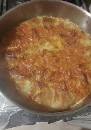 صورة لوصفة صينيه جلاش بالحمه المفرومه والزبيب والمكسرات