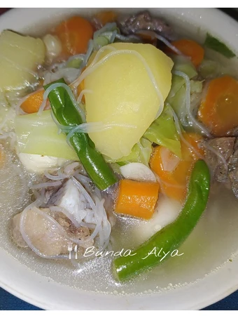 Cara Gampang Membikin Resep Sup Tulang Sapi yang Lezat Sekali Anti Ribet, Uenak Banget