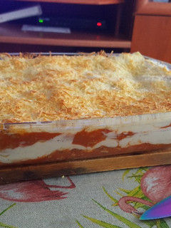 Una foto de Lasaña de carne y champiñones