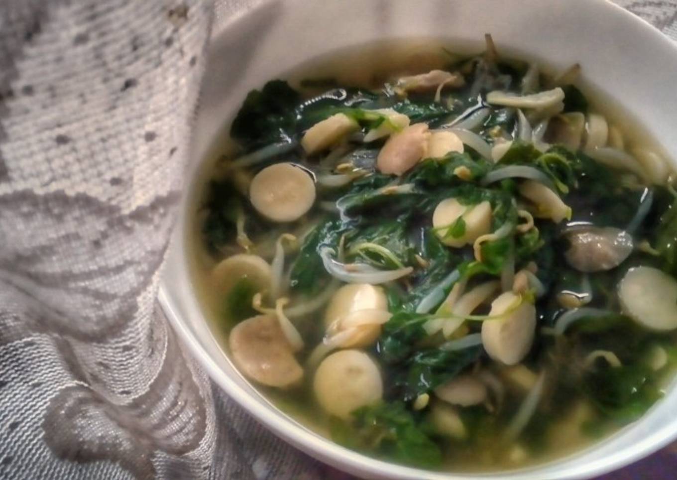 Spinach Beansprout and Sausage Soup
