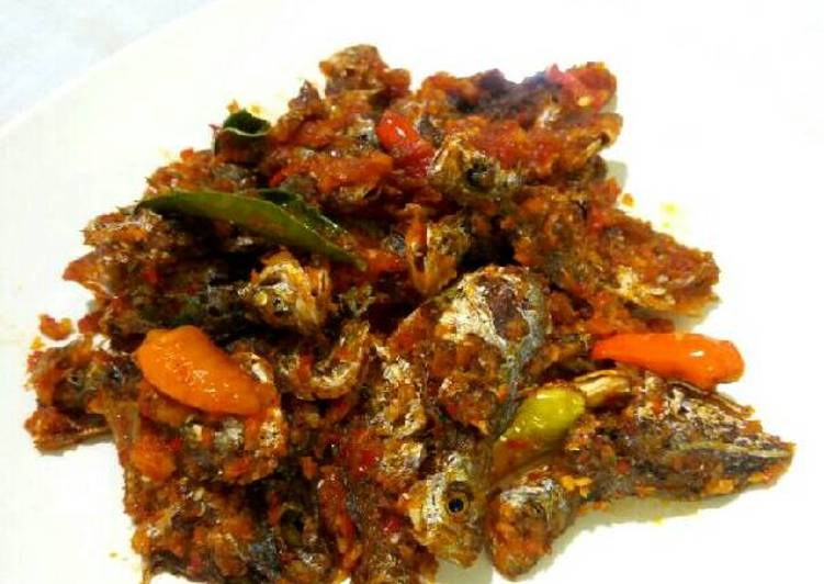 Langkah Mudah untuk Membuat Ikan Selar Balado Anti Gagal