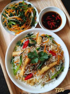 Hình của món Bún gạo xào chay.
