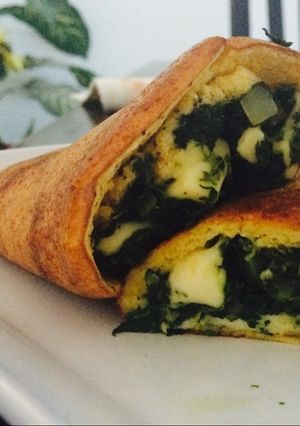 Una foto de Crepe de papa y calabacín relleno de espinaca