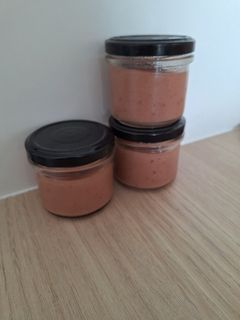 Une photo de Compote banane framboise