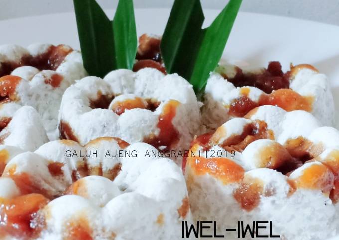 Cara Membuat Kue Iwel2 Resep Iwel-Iwel Tanpa Bungkus Daun Pisang oleh Galuh Ajeng Anggraeni - Cookpad