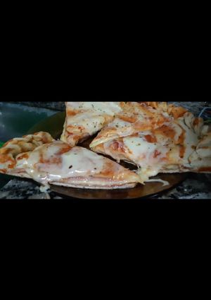Una foto de Pizza rellena