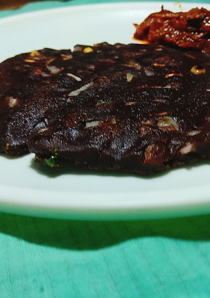 ராகி (கேழ்வரகு)அடை #breakfast செய்முறை முக்கிய புகைப்படம்