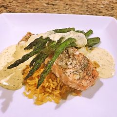 A picture of Salmon with asparagus and dill Béarnaise.