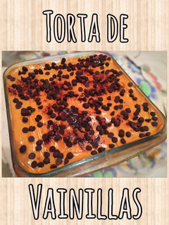 Una foto de Torta de vainillas con dulce de leche y chips de chocolate