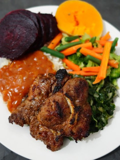 A picture of Lamb chops grilled.