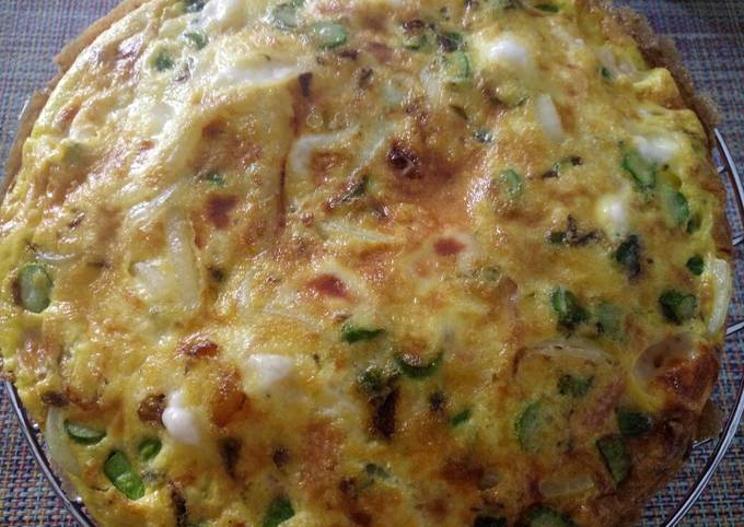 Easiest Way to Prepare Any-night-of-the-week Asparagus and smoked scamorza frittata