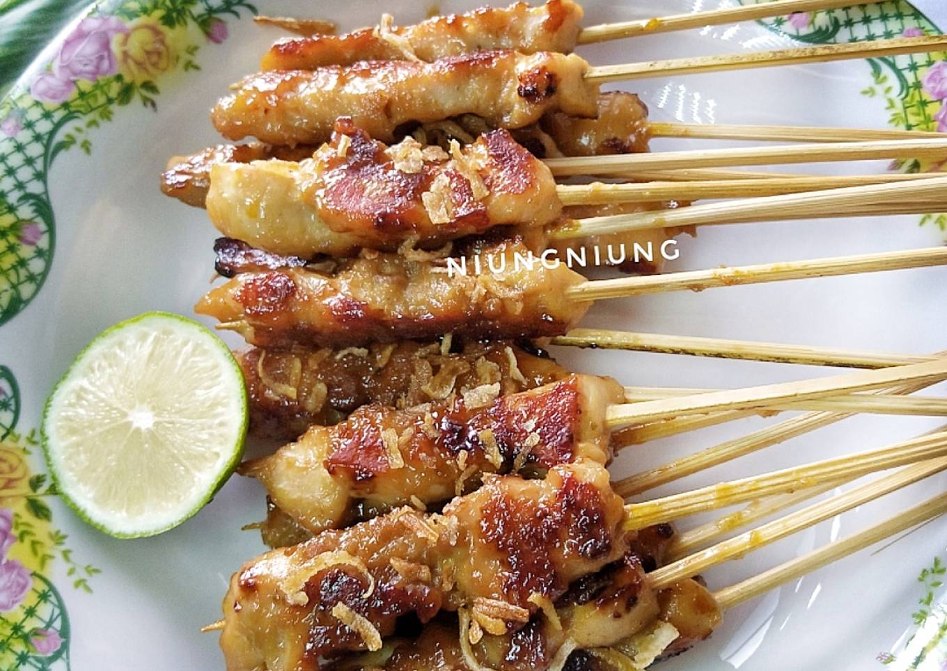 Sate Ayam Manis (tanpa bumbu kacang)