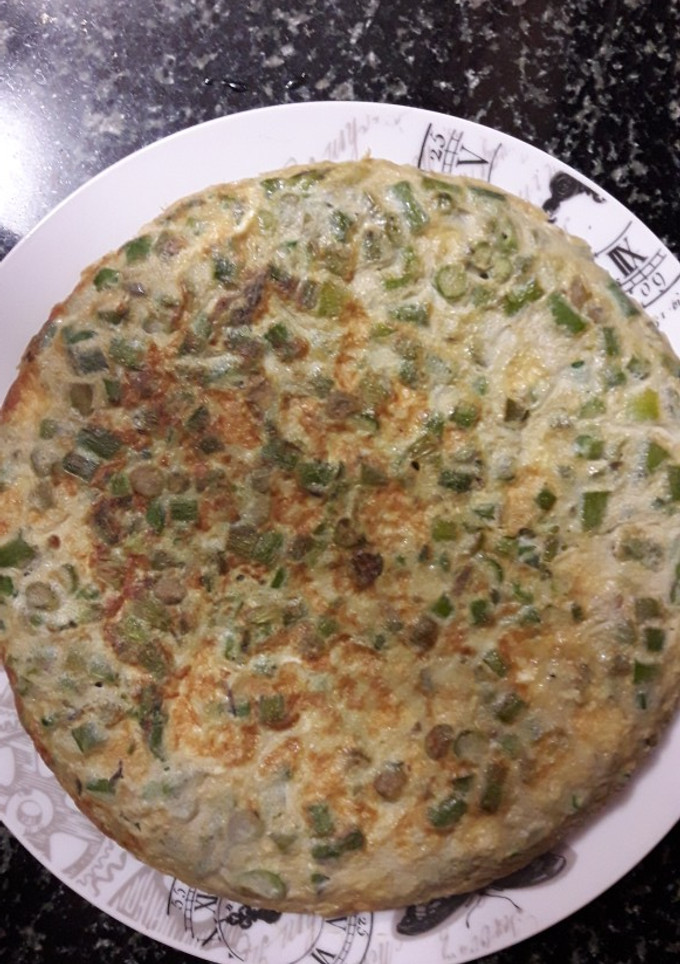 Una foto de Tortilla de espárragos trigueros