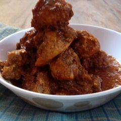 A picture of Hyderabadi Chicken Curry.