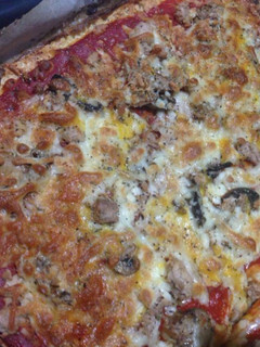 Una foto de Pizza con base de coliflor (sin harina)