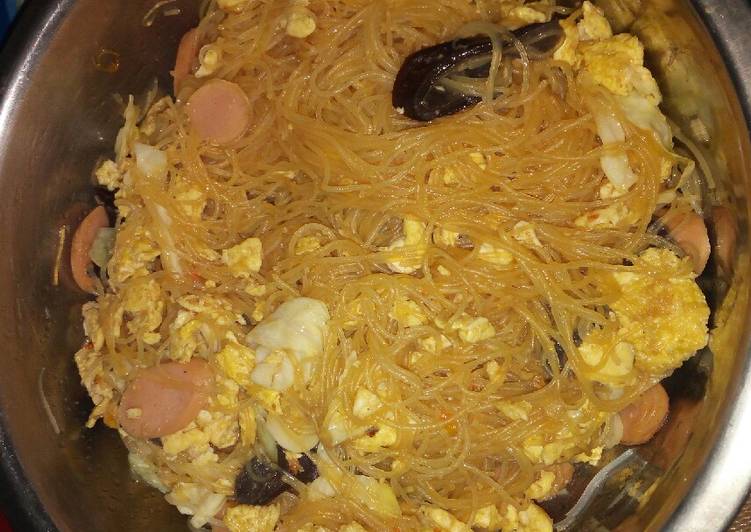 Langkah Mudah untuk meracik Bihun goreng spesial, Enak