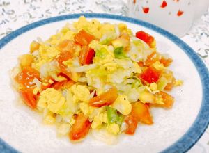 Foto resep Salad variasi 3 warna kubis telor & tomat