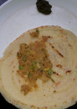 A picture of Mung daal chilla.