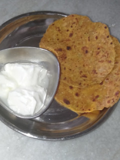 દૂધી નાં થેપલા (Dudhi Thepla Recipe In Gujarati) રેસીપી મુખ્ય ફોટો