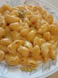 Tiburón con nata y especias