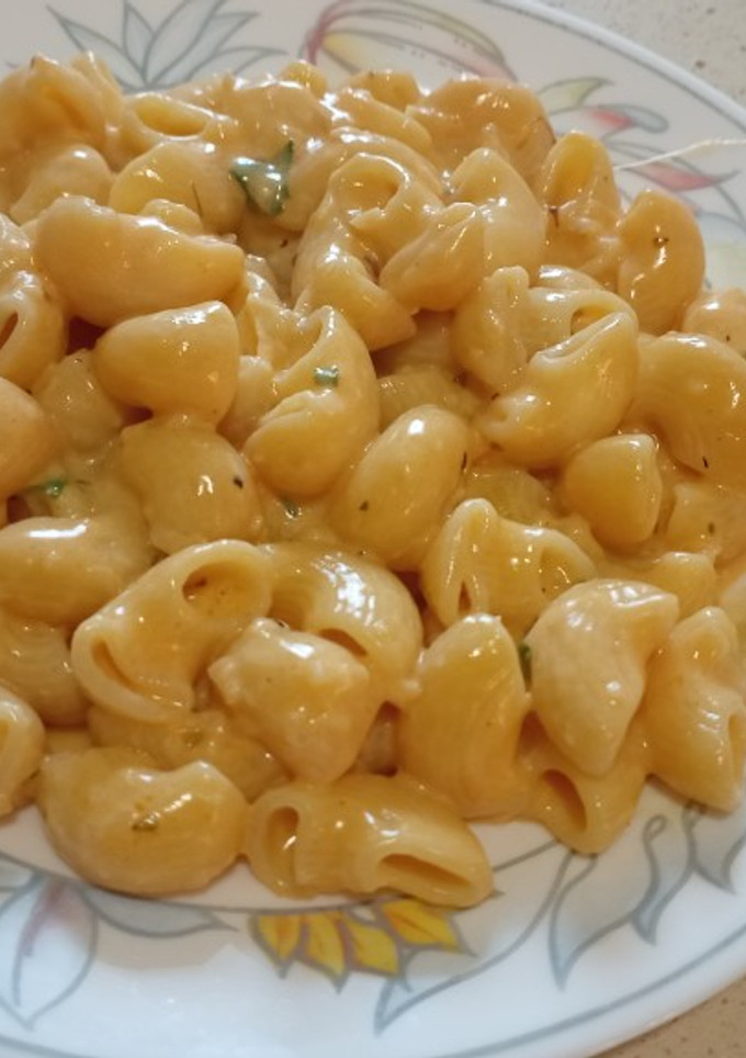 Una foto de Tiburón con nata y especias