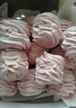 Фото Зефир с черной смородины и клубники 🍓🍓.