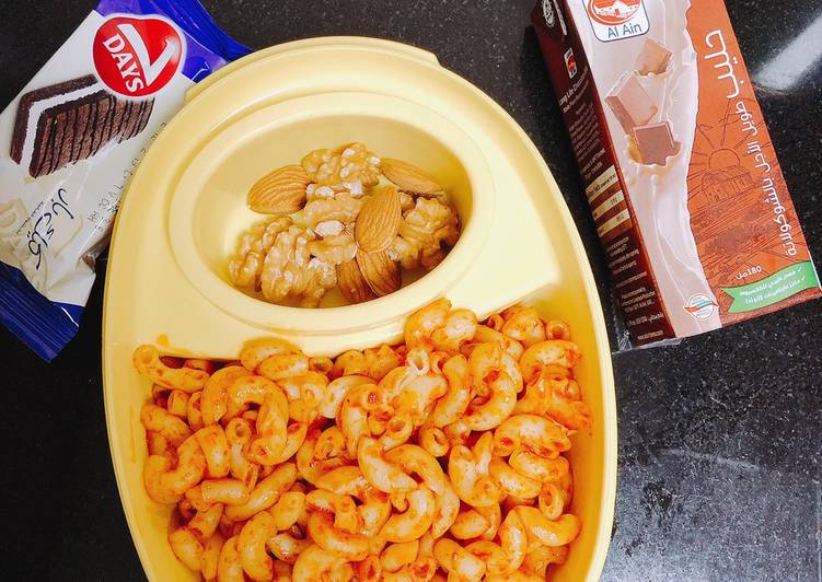 Simple Way to Make Favorite Twister Lunch Box