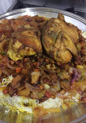 صورة لوصفة مقلوبة الدجاج